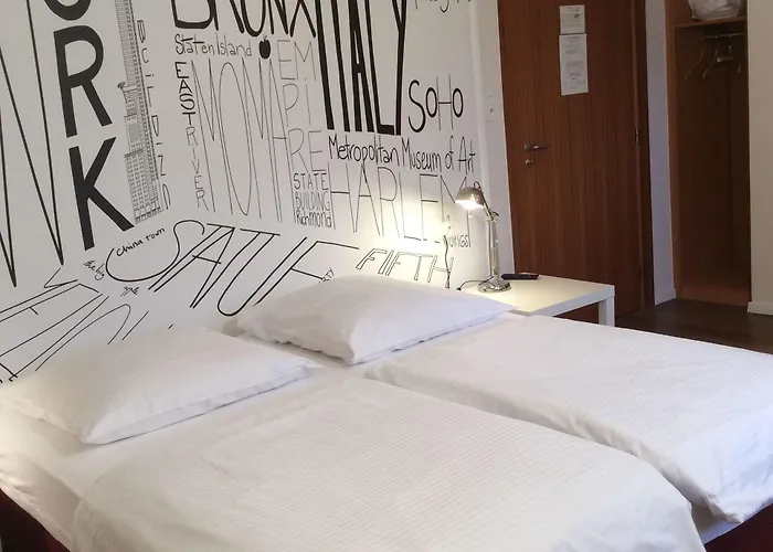 Des Bois Hotel 2*