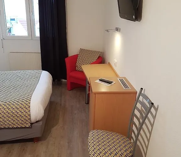 Des Bois Hotel 2*